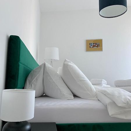 Ap-Art-Man 08 Apartment Mikulov Exterior photo